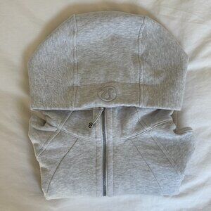 Lululemon Scuba Cropped size 6